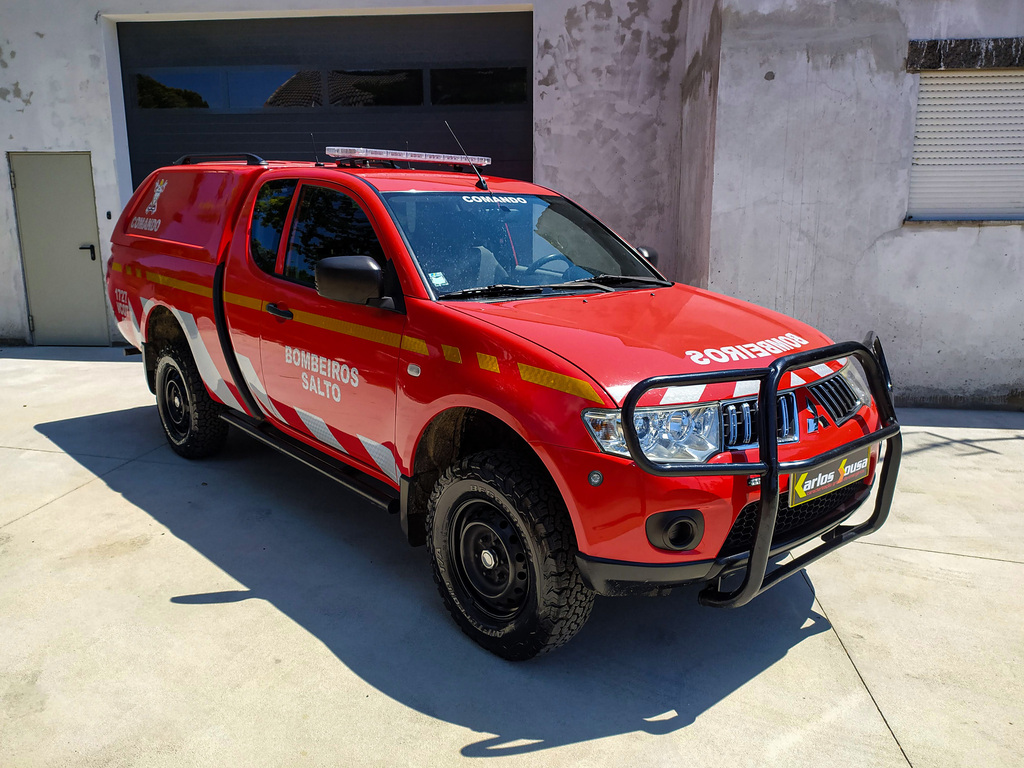 Artigos para veículos de emergência